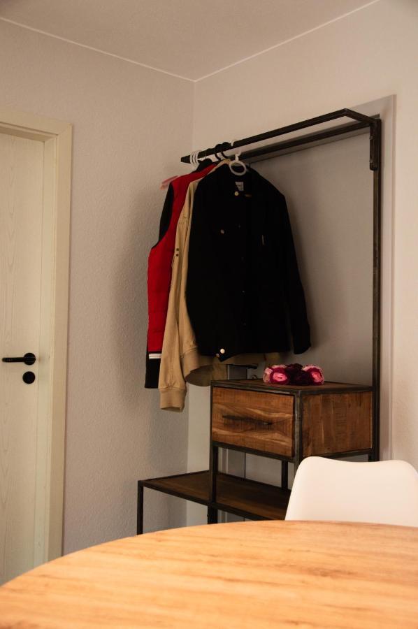 Naturnahe Schoene Neu Gestaltete Ferienwohnung 부르셀렌 외부 사진